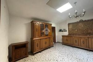 CASA SEMINDIPENDENTE A SCARPERIA E SAN PIERO