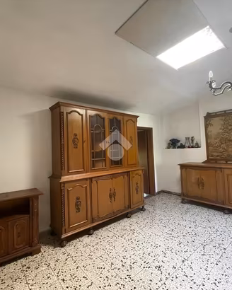 CASA SEMINDIPENDENTE A SCARPERIA E SAN PIERO