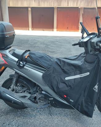 scooter Kymco people 125