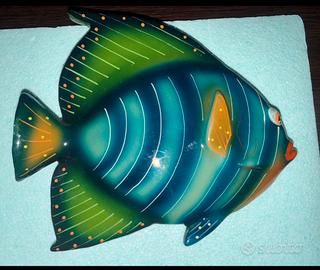 Pesci in ceramica