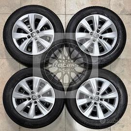 Cerchi e pneumatici 15 originali Renault Clio