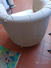 Poltrona e massaggiatore