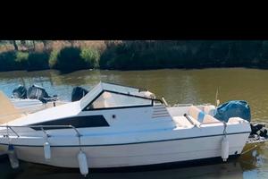 Barca Italmarine con motore