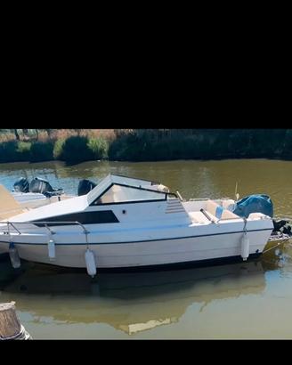 Barca Italmarine con motore