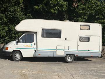 Camper Big Marlin su base Ford Transit 2.5 TD