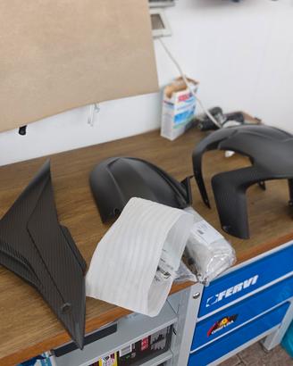kit carbonio v4 aprilia