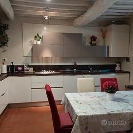 ,Appartamento ristrutturato Figline valdarno
