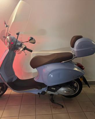 Vespa Primavera 125