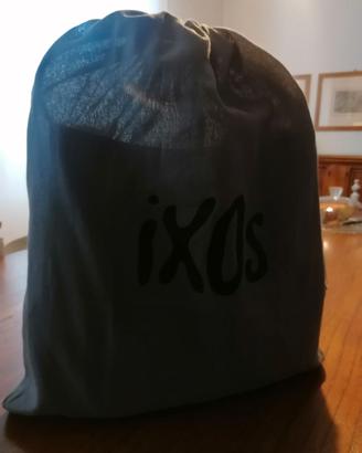 Borsa in pelle Ixos