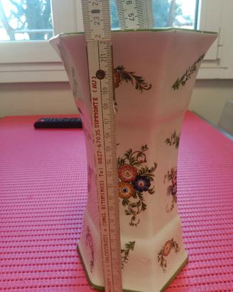 VASO IN CAPODIMONTE FORMA ESAGONALE ANNI 80