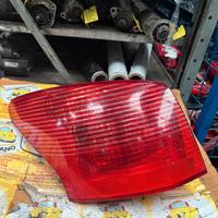 FARO POSTERIORE SINISTRO PEUGEOT 407 SW ANNO:2004