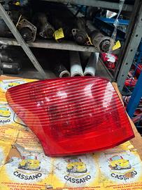 FARO POSTERIORE SINISTRO PEUGEOT 407 SW ANNO:2004
