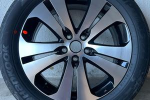 Gomme e cerchi in lega