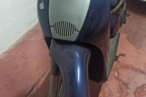 Aprilia Scarabeo 50 - 2004