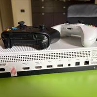 Xbox One S - 1TB  - 2controller e 2 giochi inclusi