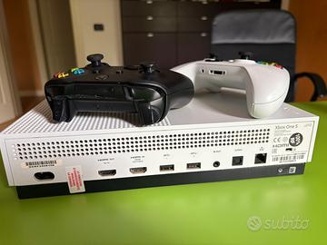 Xbox One S - 1TB  - 2controller e 2 giochi inclusi