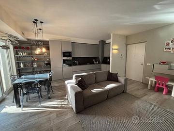 Appartamento di 90 m² con 3 locali a Massa