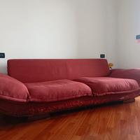 DIVANO E TAVOLO DA PRANZO DELLA MAISON COLONIALE