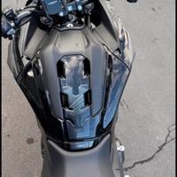 moto con 12000 km 
