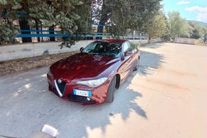 alfaromeo giulia 93000 km