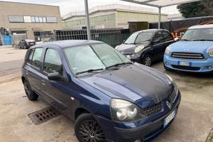 Renault Clio 1.2 BENZINA NEOPATENTATI CONSUMI BASS