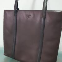 borsa in pelle Prada