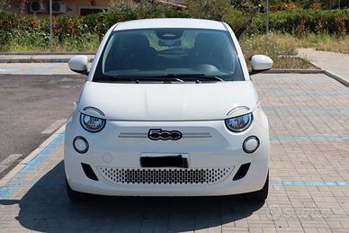 Fiat 500 e pop