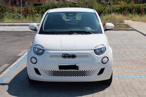 Fiat 500 e pop