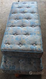 Due materassi singoli 