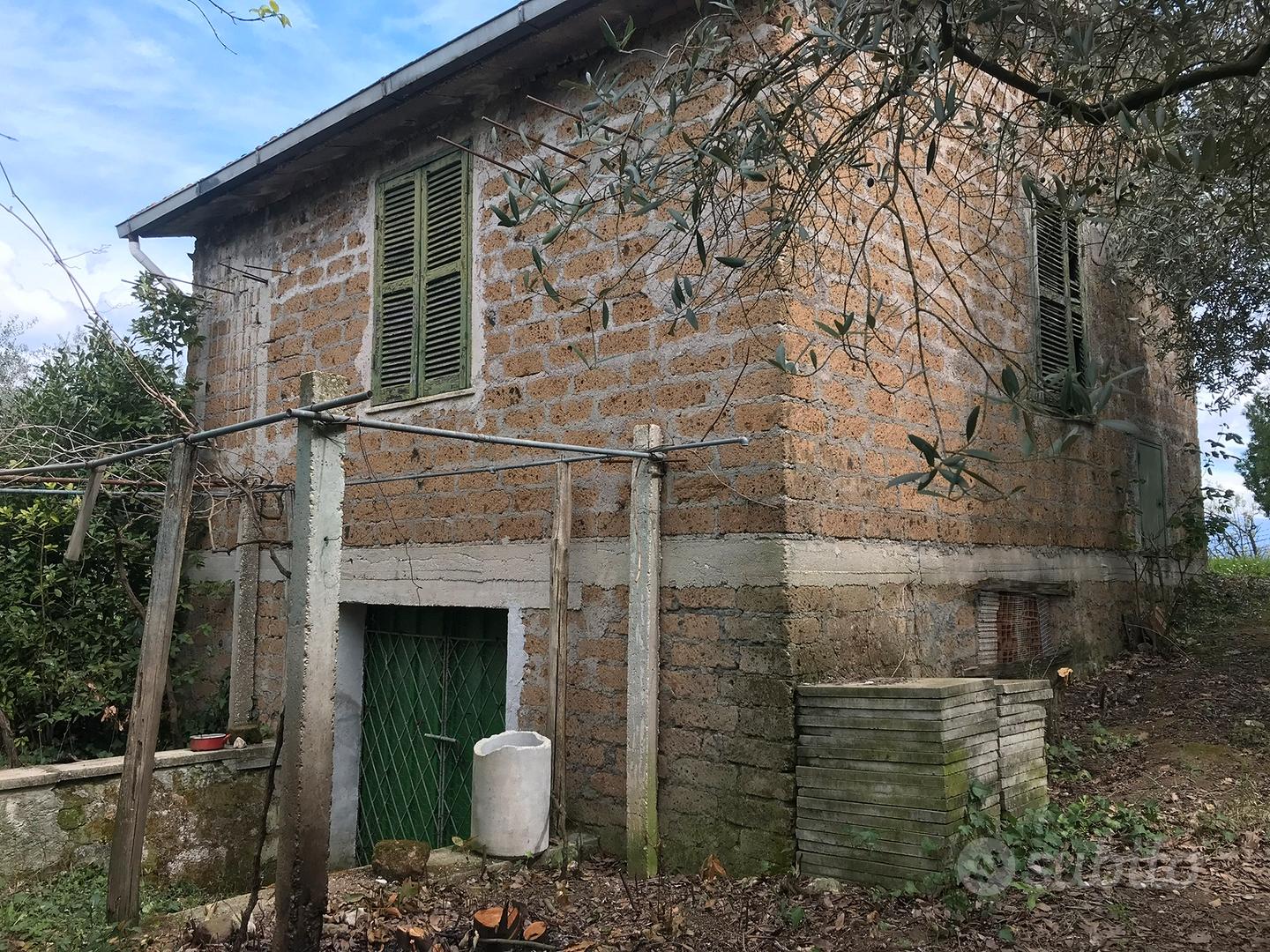 Terreno con Rustico - Altro