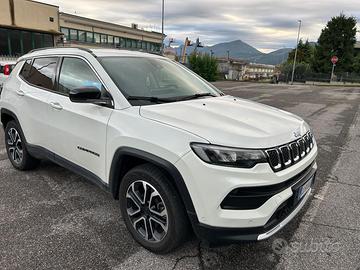 Jeep Compass II 20211.3 turbo t4 plug in Limited