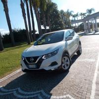 Nissan Qashqai 1.5 dCi *FULL OPT.* da VETRINA