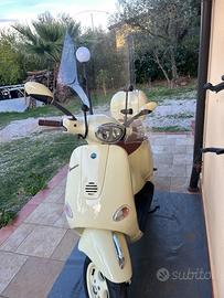 Piaggio Vespa 125 ET4 - 1998
