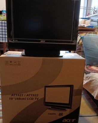Monitor, stampante, macchina da scrivere