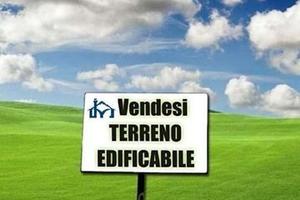 Lotto terreno edificabile in zona centrale