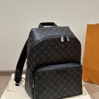 Zaino Louis Vuitton Discovery MM nero