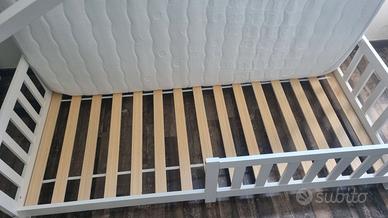 Lettino Montessoriano a casetta 90x200 legno