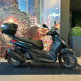 Piaggio Beverly 300