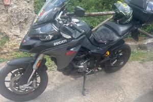 Multistrada v2s travel