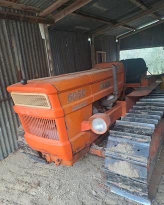 trattore cingolato Fiat 605c montagna