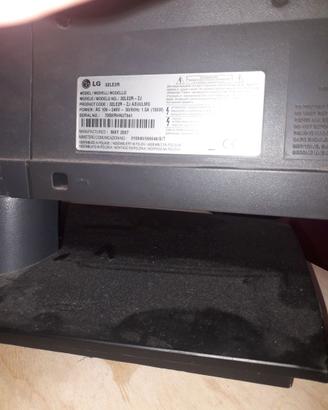 TV LG 32 POLLICI  LCD