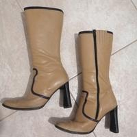 Stivali in pelle n. 38