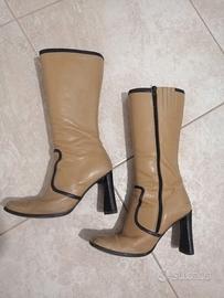 Stivali in pelle n. 38