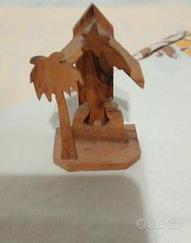 Mini presepe artigianale  in legno di ulivo 