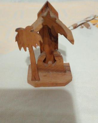 Mini presepe artigianale  in legno di ulivo 