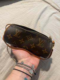 Mini pochette papillon- Louis Vuitton