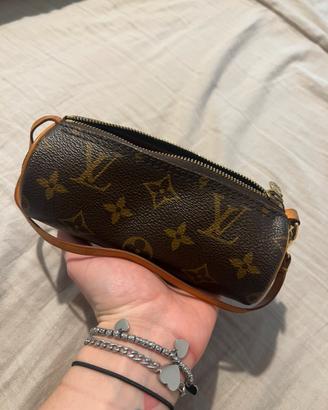 Mini pochette papillon- Louis Vuitton