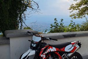 SWM SM 125 R - 2019 | 7500 km | Tenuta benissimo