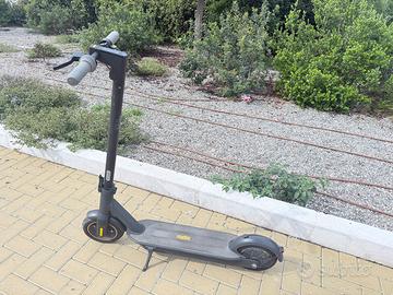 Monopattino Segway Ninebot Max G30