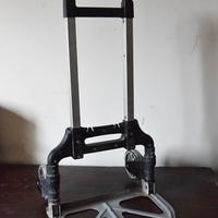Carrello pieghevole per trasporti